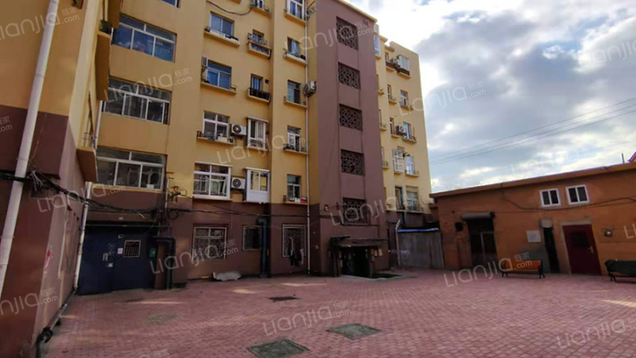 松柏路2、6、8号外景图