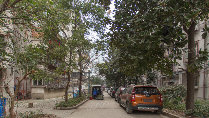 聚才南苑外景图