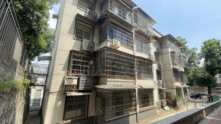 卫计小区外景图