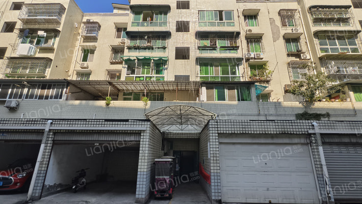 丽江苑A区外景图