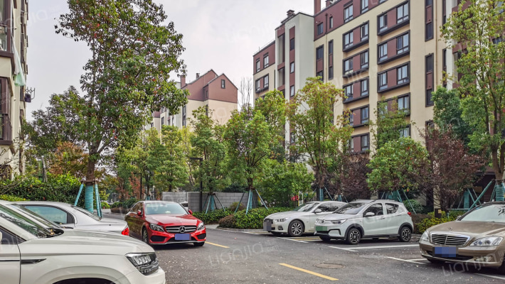 安亭新镇波恩风情外景图