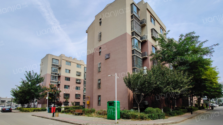 骊山新家园C区外景图