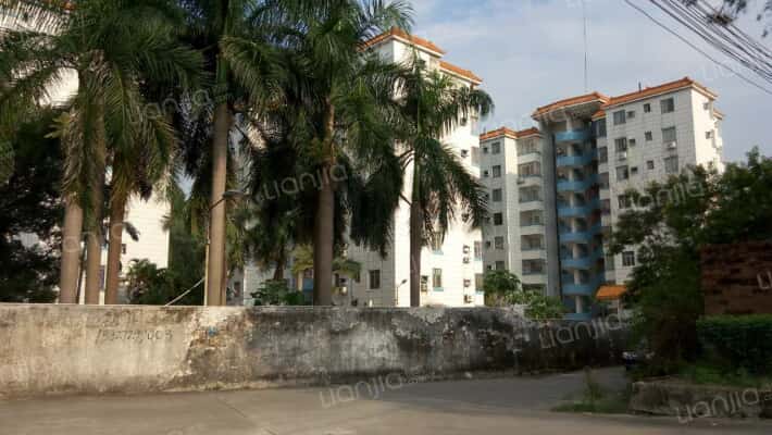 威远水厂宿舍外景图