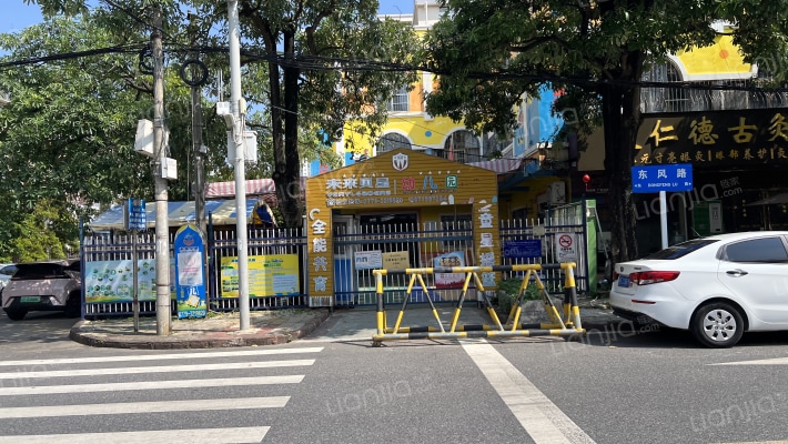 逢时花园南海苑A区外景图