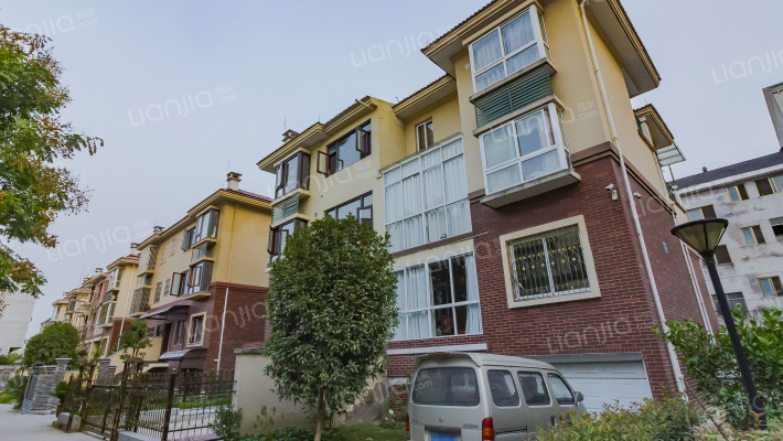 欧景花园B区外景图