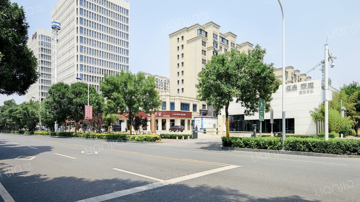 恒鼎荣庭外景图