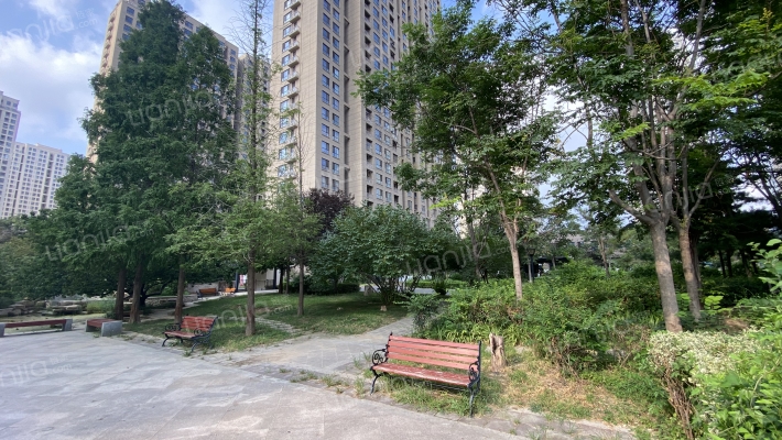 海怡新城锦彩苑外景图