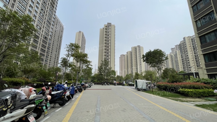 铂珺花园外景图