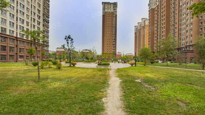 山水田园外景图