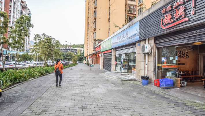 海宇西苑外景图