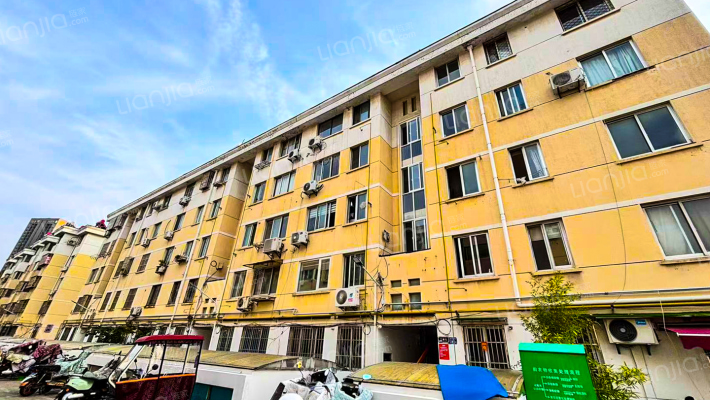 繁荣路25号 外景图