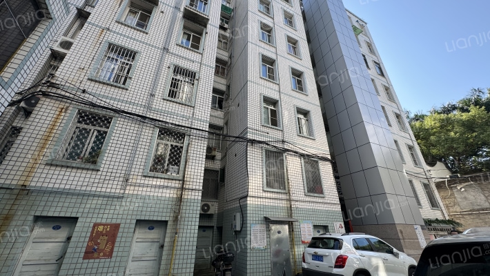 兴业银行宿舍外景图