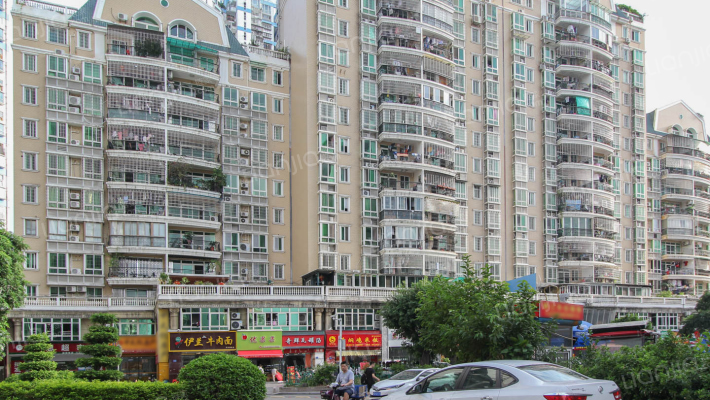 华天花园外景图