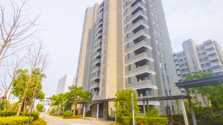 和熙湾花苑外景图