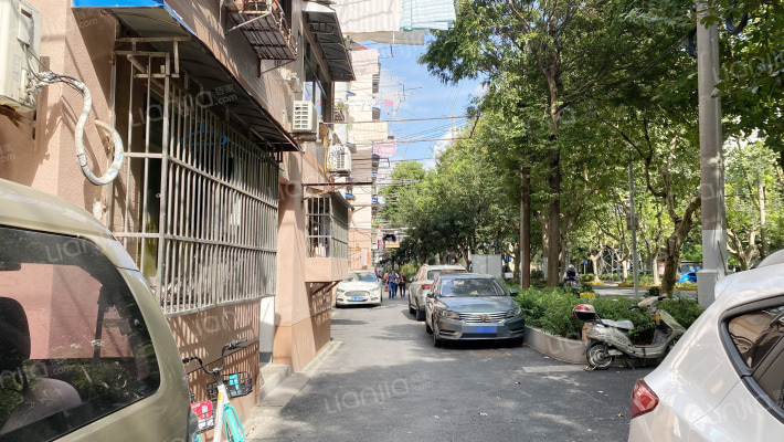 周家嘴路3350号外景图