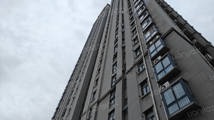 世贸嘉园外景图