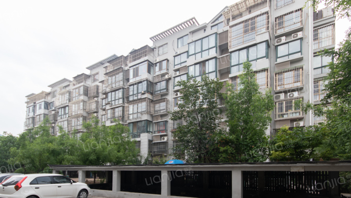 成发花苑外景图