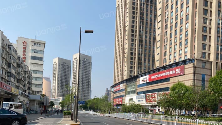 恒华大厦外景图