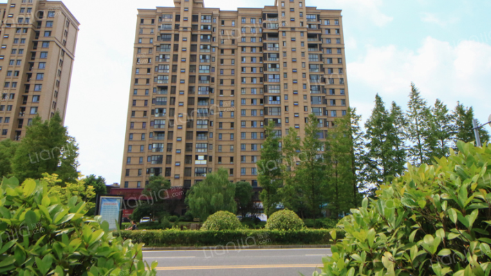 翠湖天地外景图