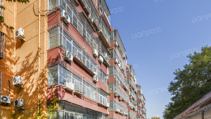 乔庄北街279号院外景图