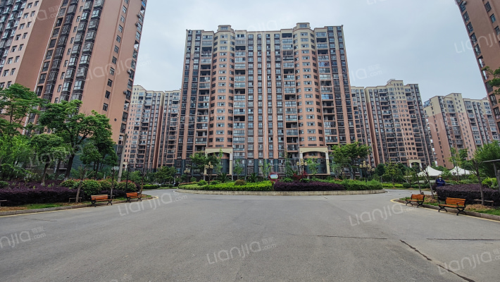 荣府天域外景图