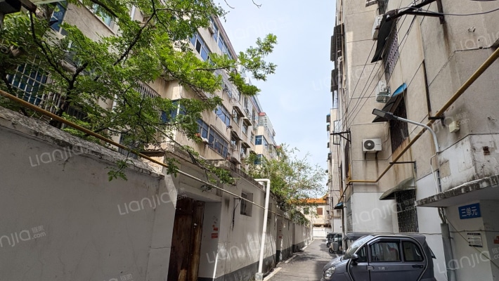 农行、农联社家属院外景图