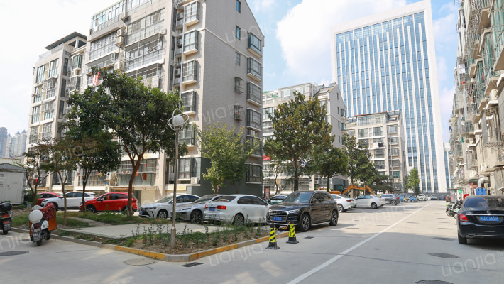 日月名苑外景图