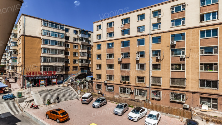 南湖新村外景图