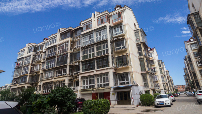 富泰小区外景图