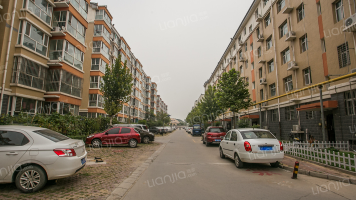 五里华都A区外景图