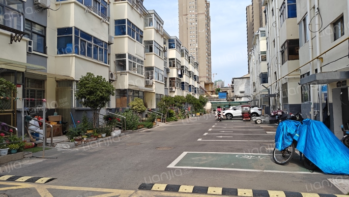 新华小区外景图