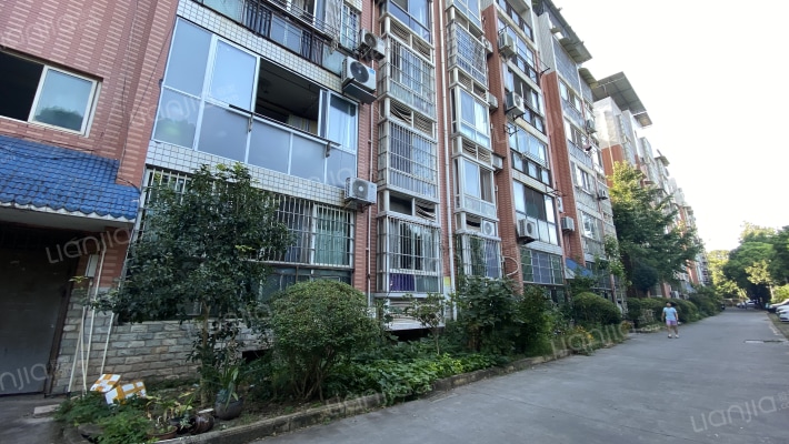 华西美庐外景图