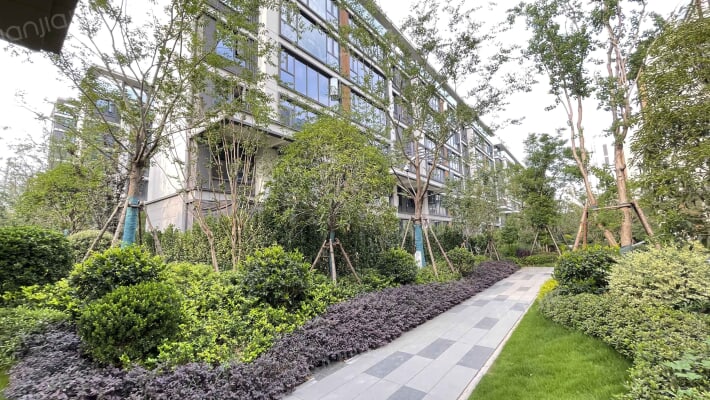 长虹上院外景图