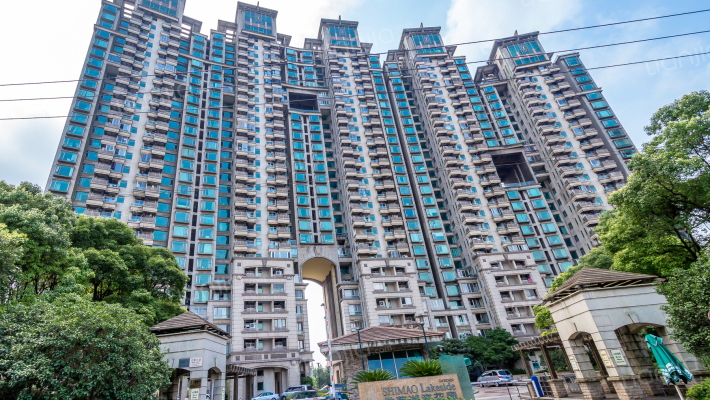 世茂湖滨花园(公寓)外景图