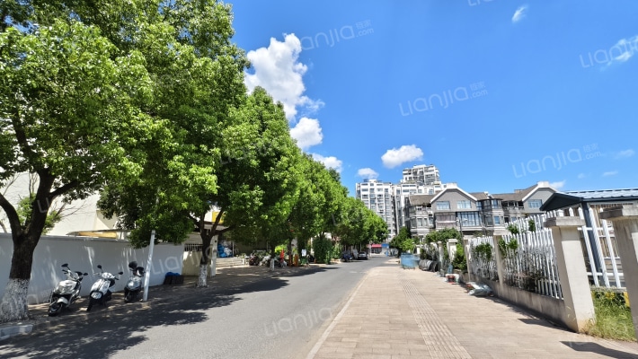 江南南路小区外景图