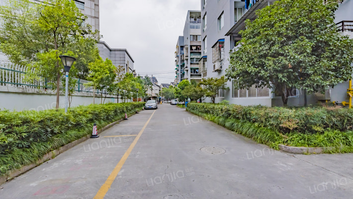 康强家园外景图