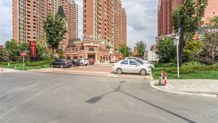 华宇锦绣花城外景图