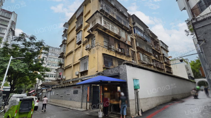 影视公司宿舍外景图