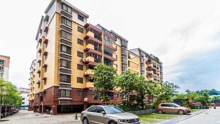 银海华廷外景图