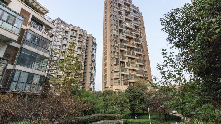 阳光新城外景图