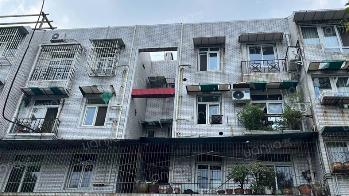 华金大道三段85号院外景图