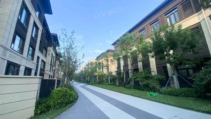 龙湖双珑原著外景图