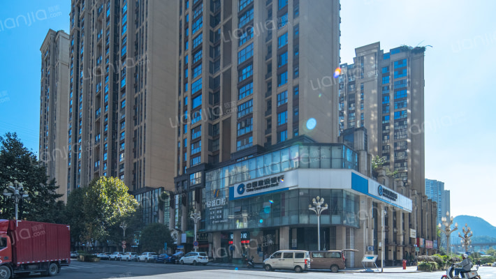 保利凤凰湾A区外景图