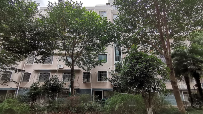 名仕豪庭外景图