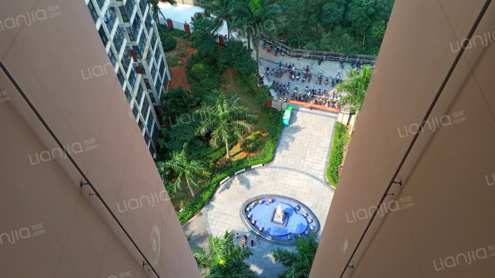 滨河华庭外景图