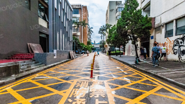 华侨城创意文化园外景图