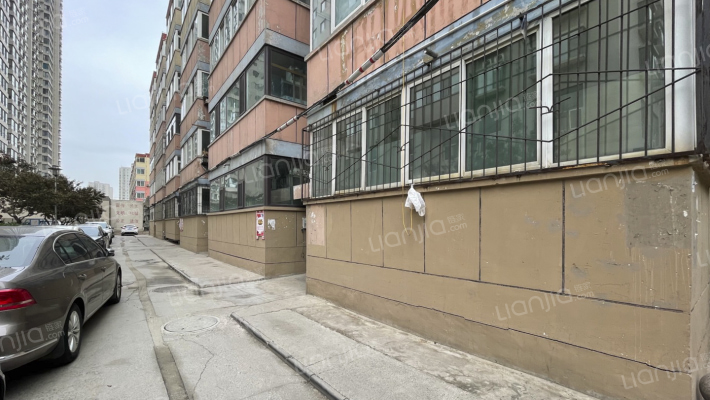 大都会西区外景图