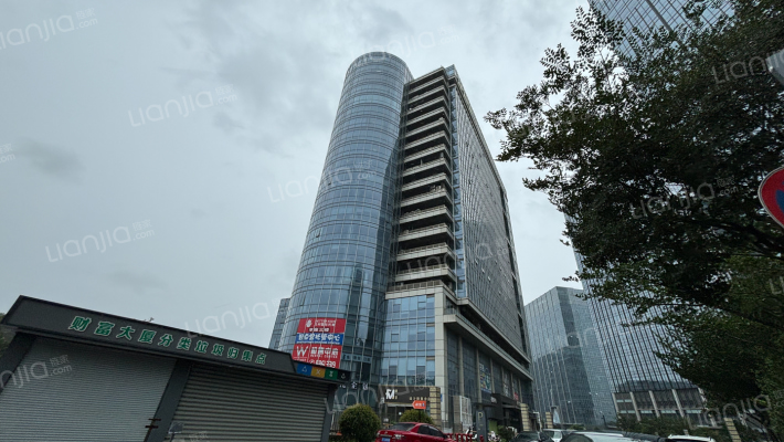 未来财富大厦外景图