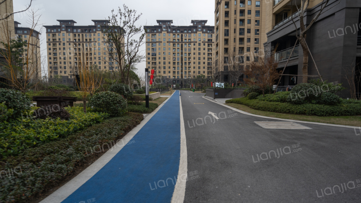 卧龙银湖湾外景图