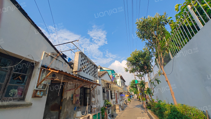 前同仁街外景图